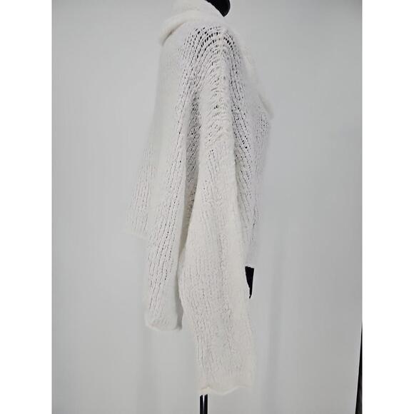 Free People Women's Oversized Sweater Small Cropped Ivory Cowl Neck‎ Cozy Light - Picture 2 of 5
